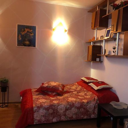 Charming quiet studio Coltea Old Town Bucarest Exterior foto