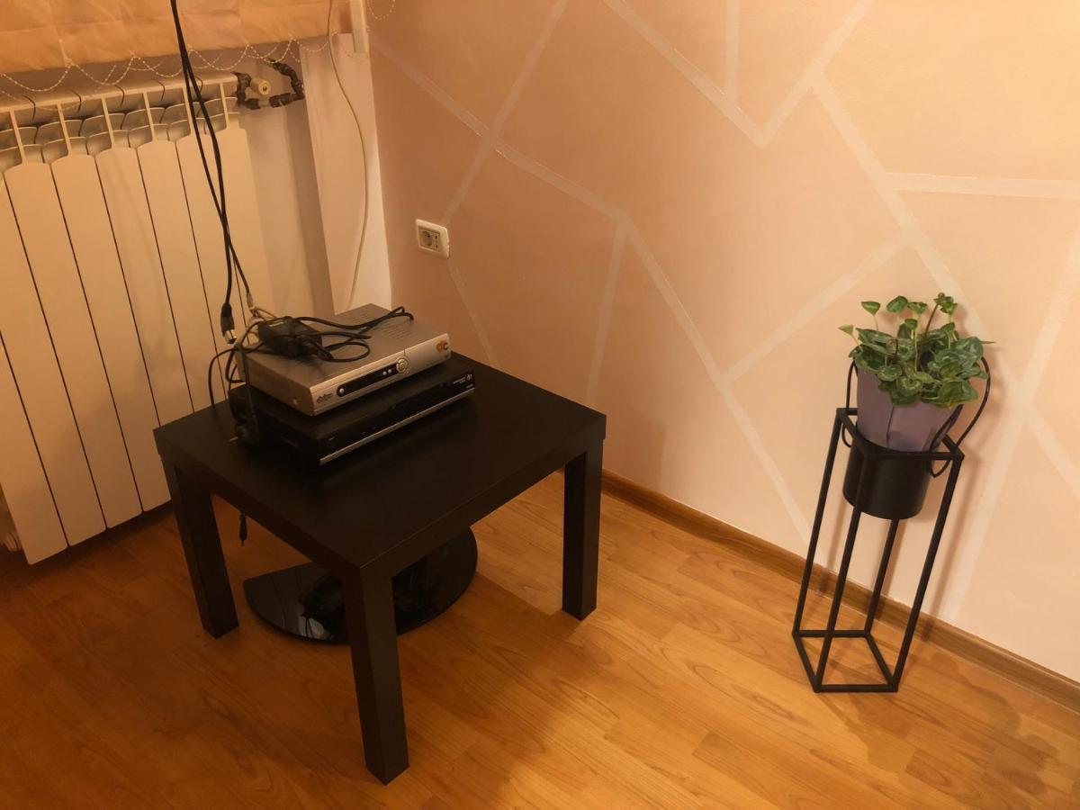 Charming quiet studio Coltea Old Town Bucarest Exterior foto