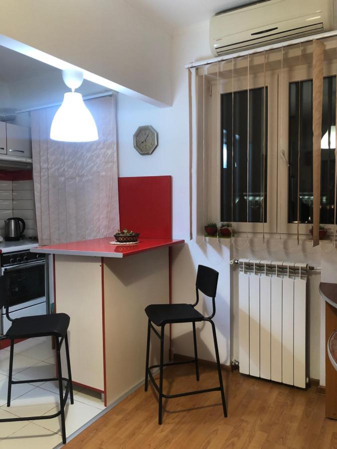 Charming quiet studio Coltea Old Town Bucarest Exterior foto