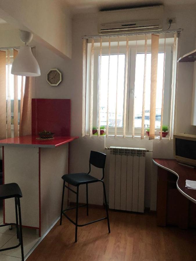 Charming quiet studio Coltea Old Town Bucarest Exterior foto