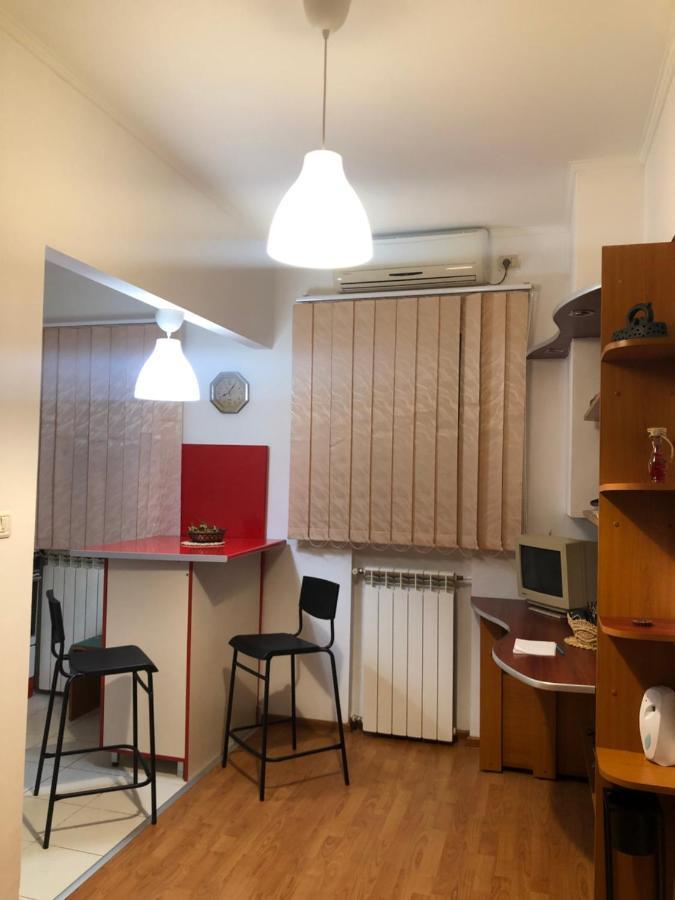 Charming quiet studio Coltea Old Town Bucarest Exterior foto